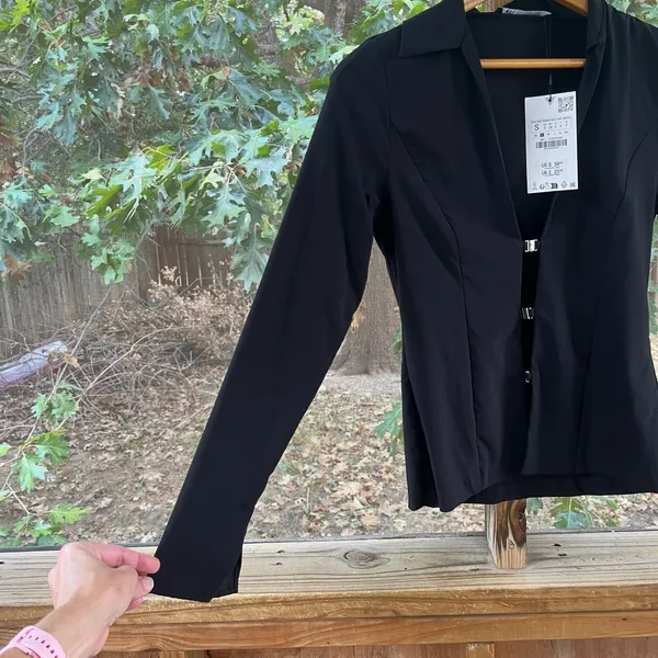 Zara Women's Black Clasp Front Long Sleeve Jacket Size S. NEW! - Image 3