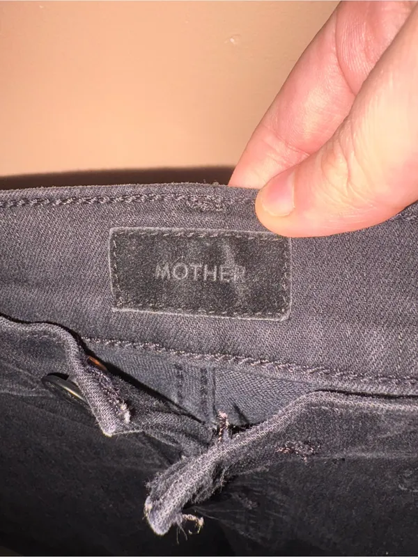 Mother The Pixie Swooner Skimp Jeans in Not Guilty - Image 5