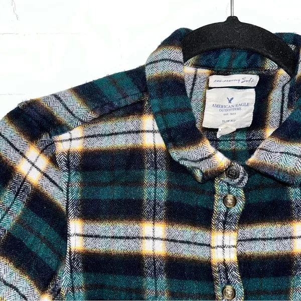 American Eagle Outfitters Slim Fit Flannel - Image 2