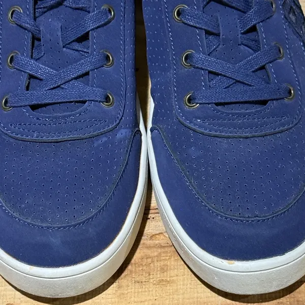 Spenco Blue Suede sneakers‎ Size 9.5B A46 - Image 4