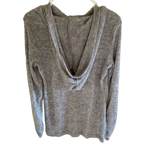 Dressfo NWT Hooded Gray Sweater‎ Medium - Image 2