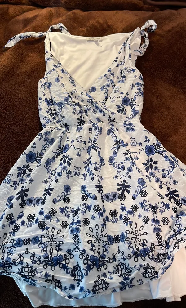 Charlotte Russe Dress - Image 5
