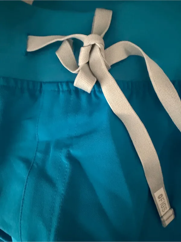 FIGS Yola Skinny Scrub Pants Blue with Silver Grey drawstring waistband Sz 6XLP - Image 8
