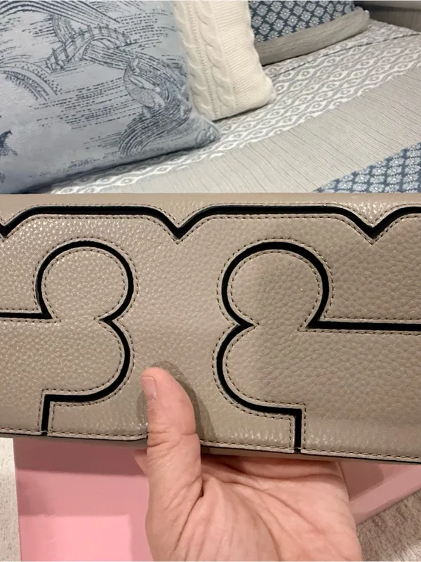 Tory Burch Miller Logo Folding Serif Clutch in French Gray - NWOT - Image 6