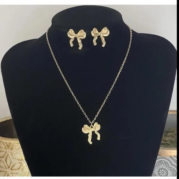 Gold Plated Bow Necklace SET Coquette Earrings Womens Jewelry - Image 6