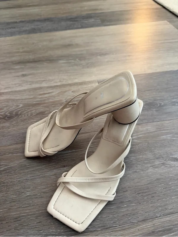 Zara Beige Strappy Round-Block Heel Sandals - Image 3
