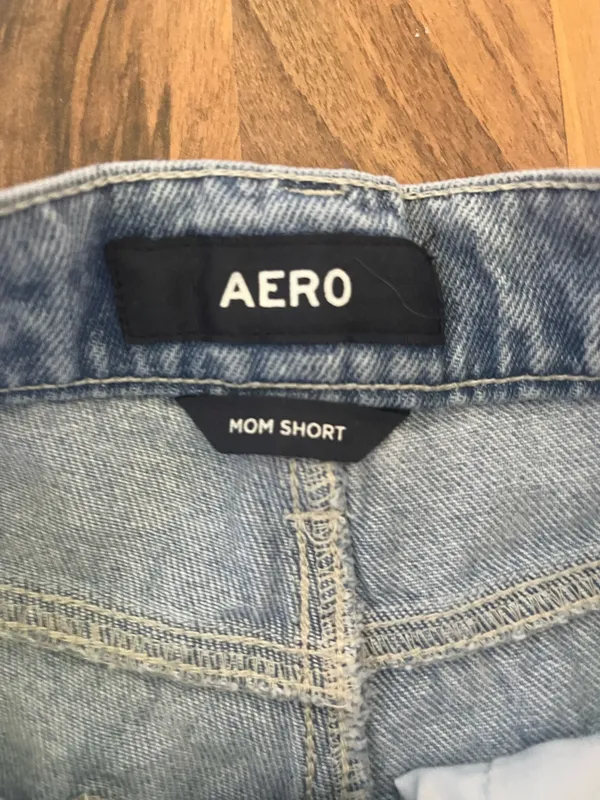 Aeropostale Jean Shorts Ripped - Image 2