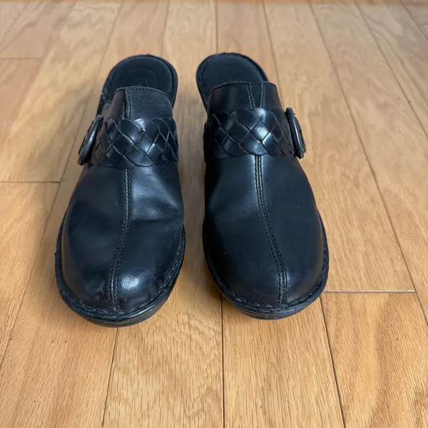 Born Leather Mules Clogs Woven Accent Comfortable Shoes‎ Size 10M Black - Image 2