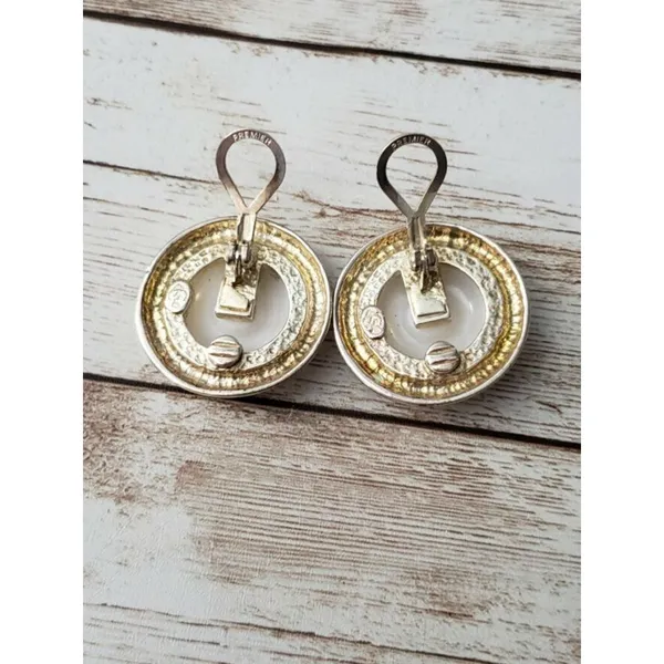 Vintage Premier Clip On Earrings Faux Pearl with Gold Tone Circle - Image 4