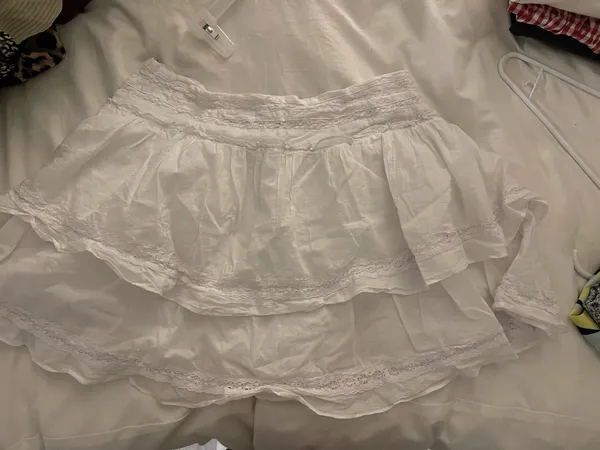 Emory Park White Ruffle Skirt - Image 2