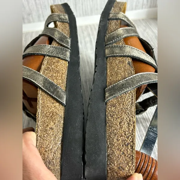 Naot Sarasota Metallic Bronze Leather Sandals Slides Shoes Size 38 L7. - Image 9