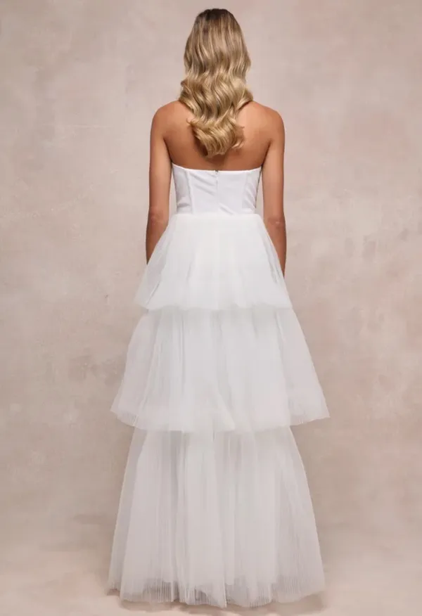 White Tulle Tiered Strapless Gown Size XS - Image 2
