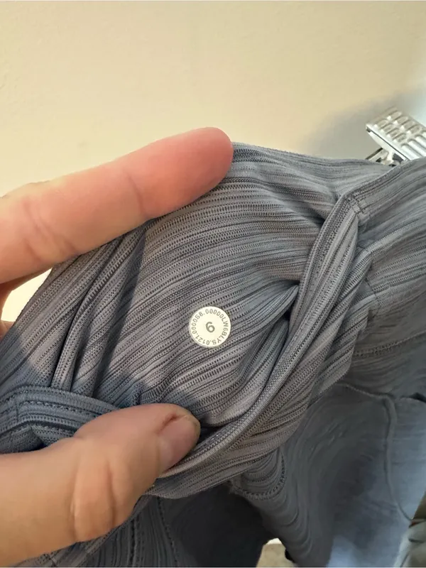 Lululemon Fast and Free crop leggings grey - Image 4
