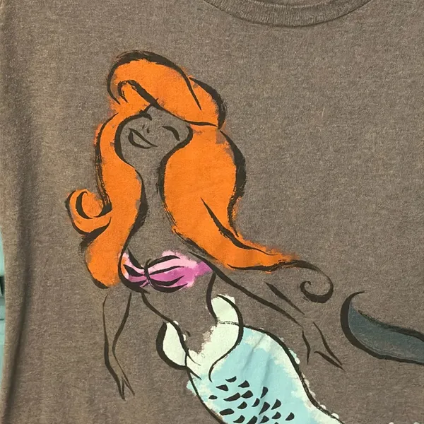 Vintage Disney Store Ariel Little Mermaid 🧜‍♀️ Tee EUC Cotton blend - Image 3