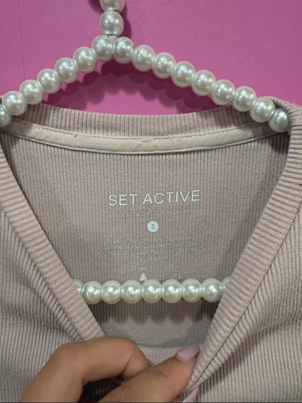 SET ACTIVE Women's Short Sleeve Ribbed Tee in pale pink - Image 2