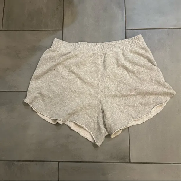 Aerie Fleece-of-Mind High-Waisted Shorts in Grey - Image 4