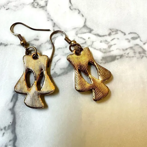 Gold tone drop earrings Gold - Image 3