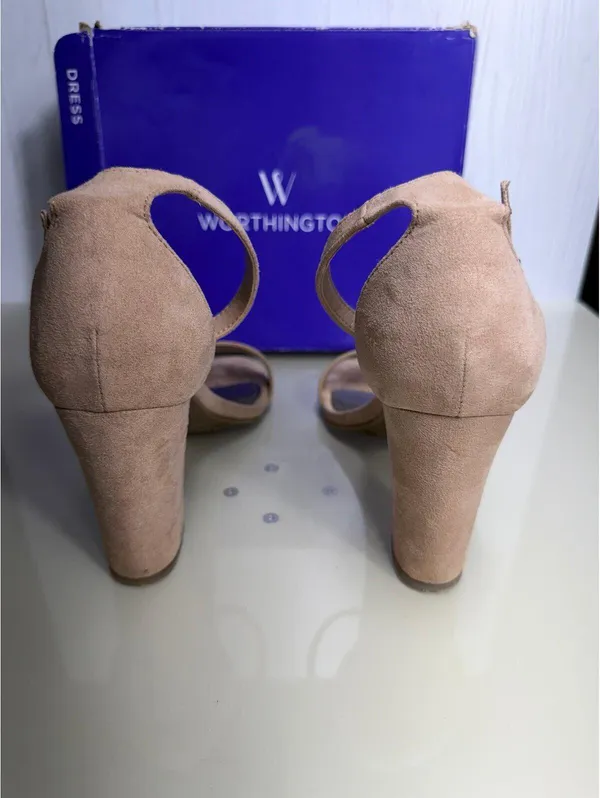 Worthington Beckwith Dress Sandals – Light Natural Suede – Size 7.5M - Image 6