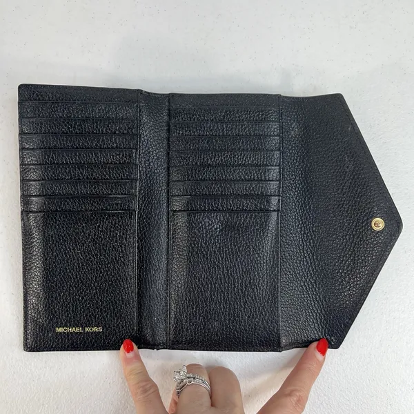 MICHAEL‎ KORS Envelope Wallet Large Black Pebble Leather Tri-Fold Gold Tone Logo - Image 10