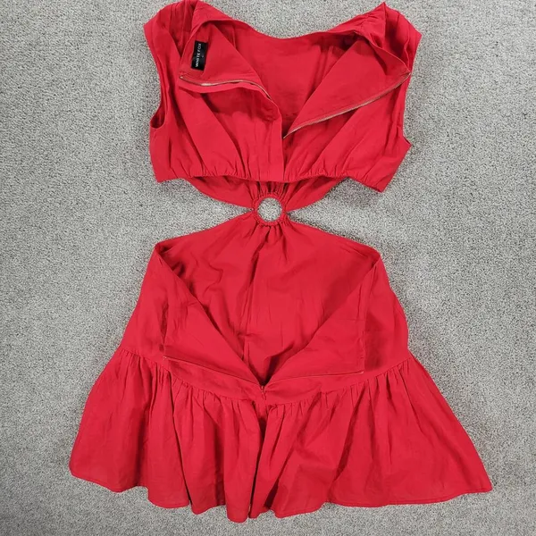 White Fox Cutout Ring Dress Womens L Red Sleeveless Mini Fit & Flare Ruffle Hem - Image 8