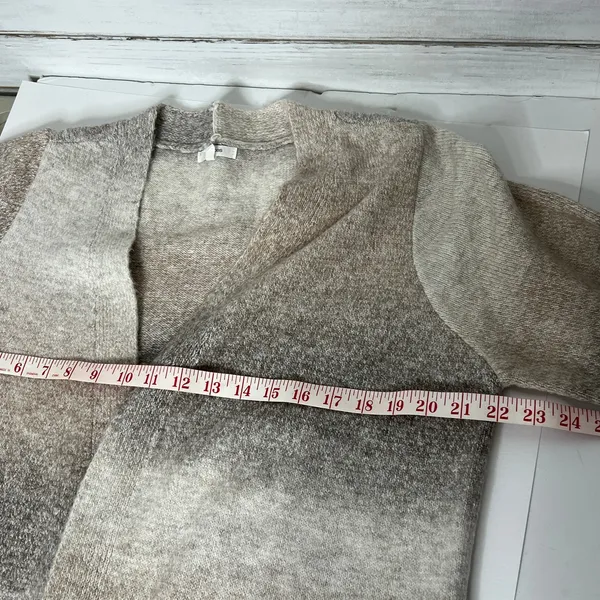 Maurices Neutral Ombre Open Front Cardigan Sweater Size Large - Image 10