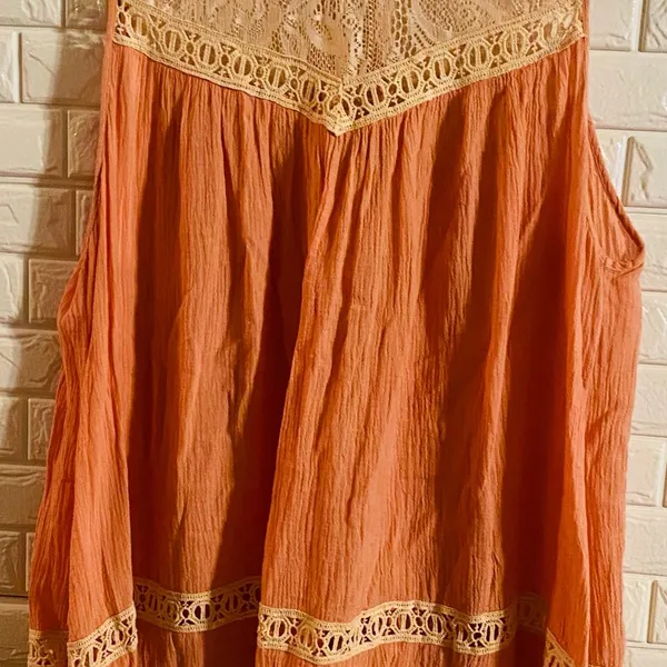 Umgee women’s blouse opening on back medium p1 - Image 4