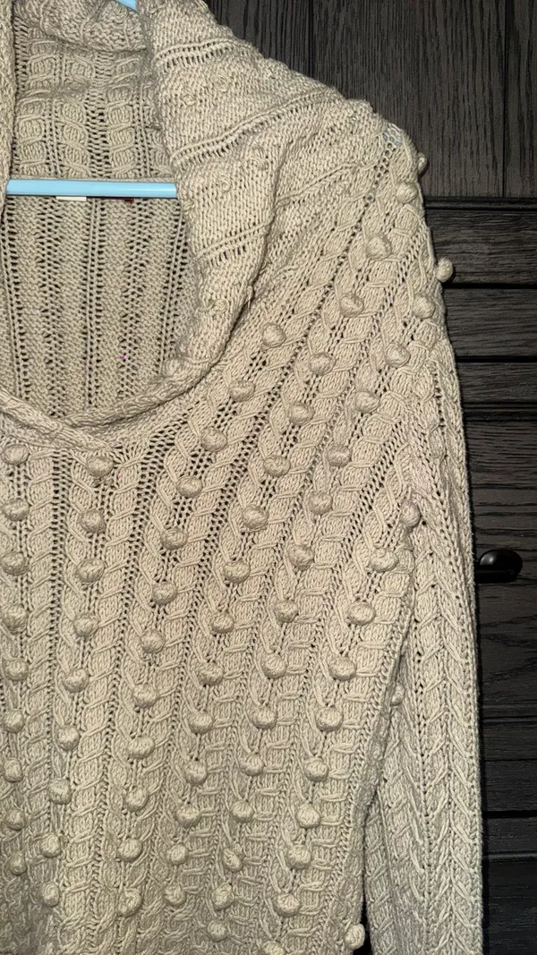 Sweater Tan Size L - Image 2