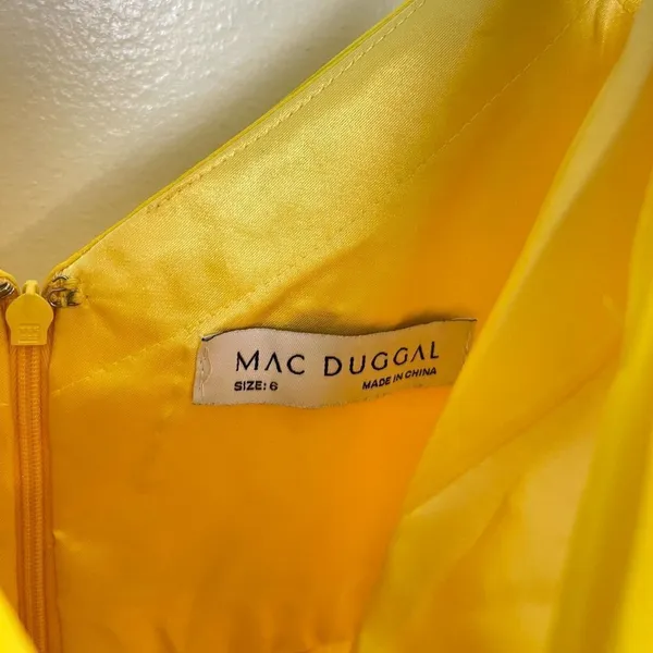 MAC DUGGAL Ruffle Chiffon Gown in Sunshine Size US 6 - Image 5