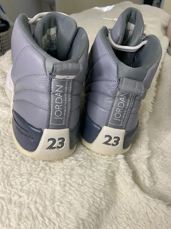 Nike Air Jordan 12 Shoes Mens Size 9.5 - Image 3