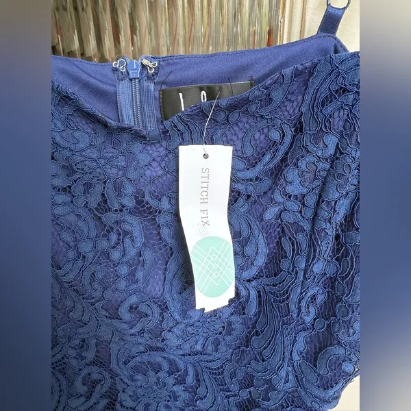 Lulu’s License to Love Navy Blue Lace Bodycon Midi Dress Size Large‎ NWT - Image 8