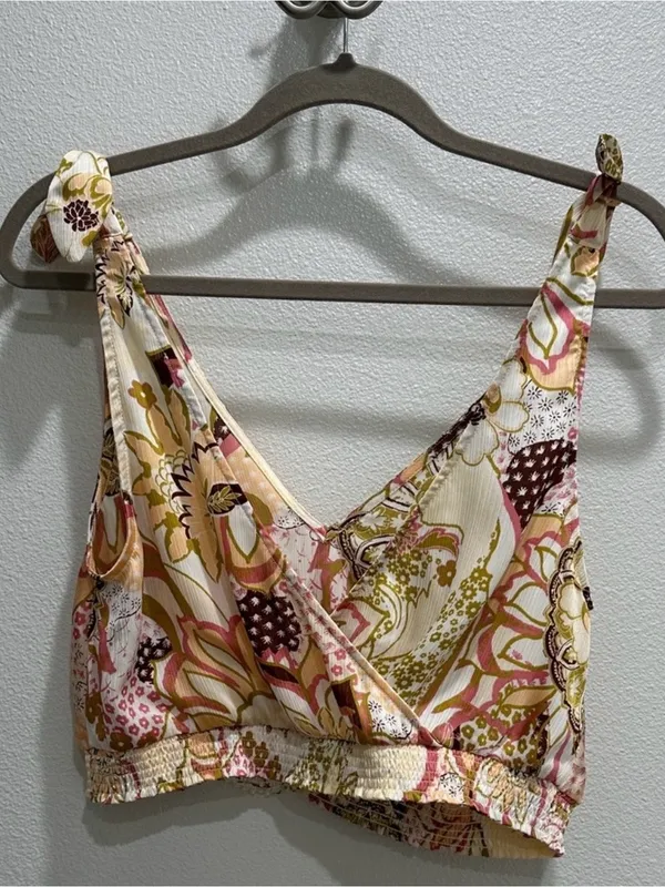 Free People Floral Cream, Pink & Mustard Crop Top - Image 4