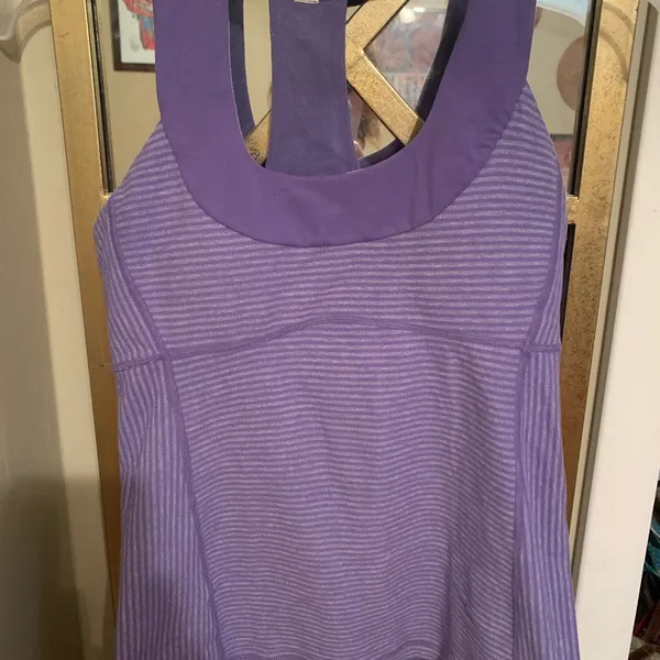 Lululemon Scoop Neck Tank Top - Image 5