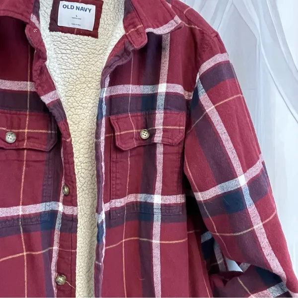 Old Navy Burgundy Plaid Sherpa-Lined Shacket Jacket Pockets L Large Button Up - Image 3