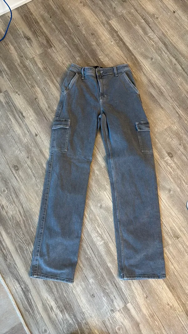 Hollister Jeans - Image 2