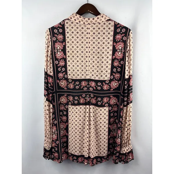 Women’s Free People Large Beige Paisley Patterned Blouse - Image 3