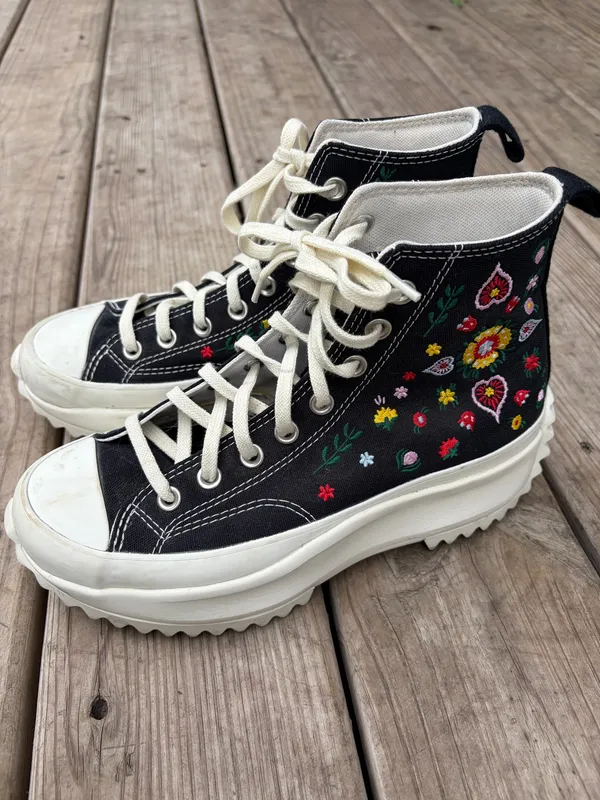 Converse Run Star Hike High Top Sneaker Black Embroidered - Image 2