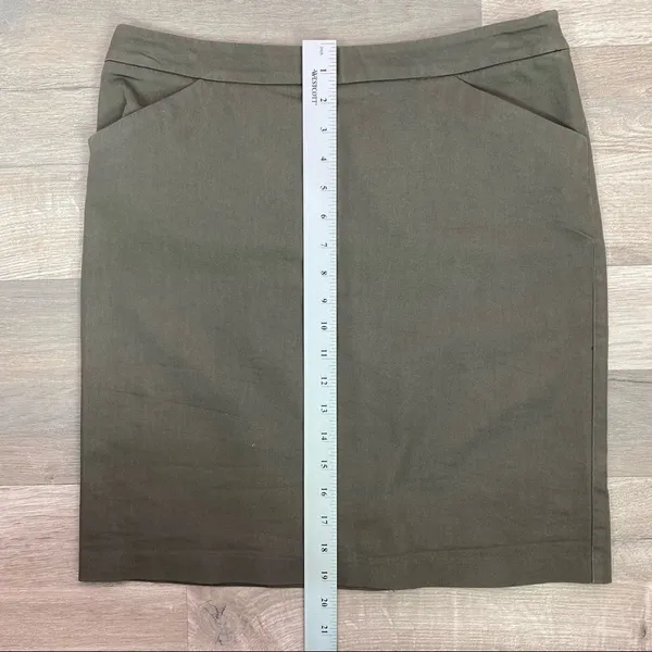 New York & Company Stretch Twill Khaki Pencil Skirt‎ Olive 6 - Image 12