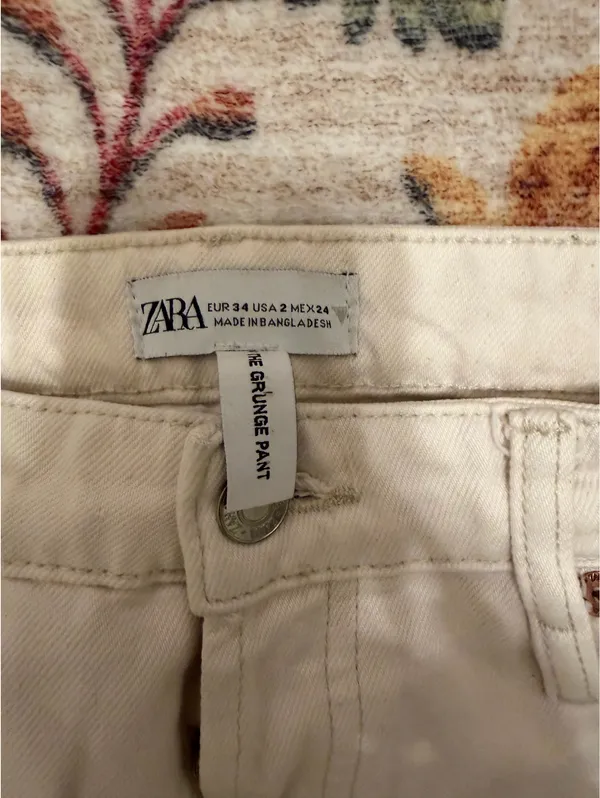 Zara Wide Leg Cream Jeans - Image 3