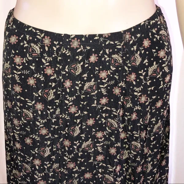 Briggs New York floral print skirt - Image 2