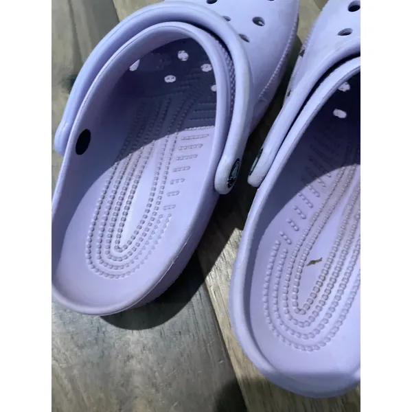 Crocs Women’s Size 8 Light Purple Classic Clogs - Image 7