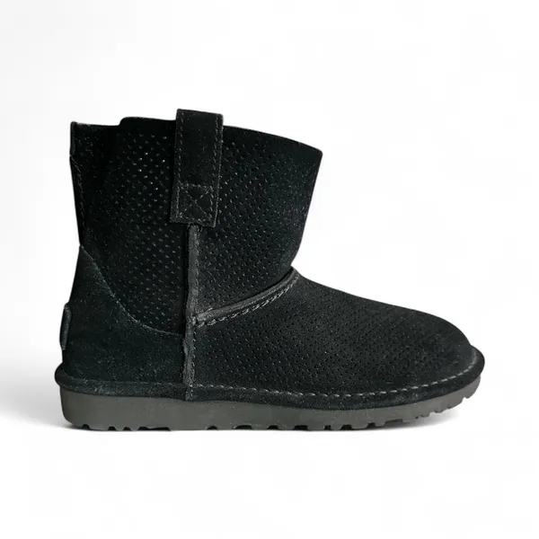 Ugg Ankle Boots Women's Black Classic‎ Unlined Mini Cozy Casual Size 6 - Image 3