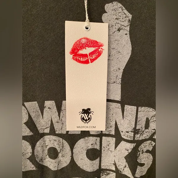 Wildfox Rawanda Rocks Women’s Grey Oversized Tee Shirt Size Medium - Image 7