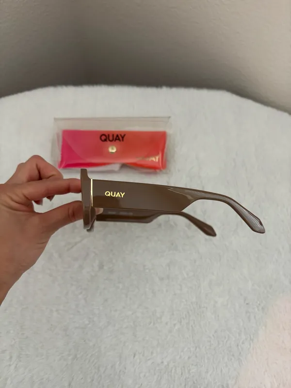 QUAY Australia HYPED UP Brown Sunglasses - Image 5