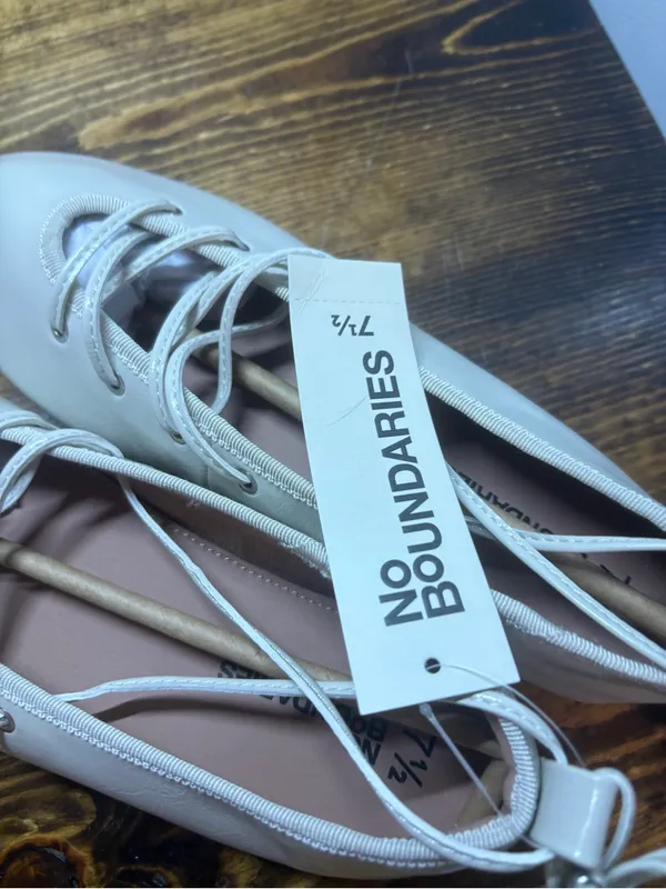 No boundaries Beige Corset Lace Up Ballet Flats Size 7.5 - Image 8