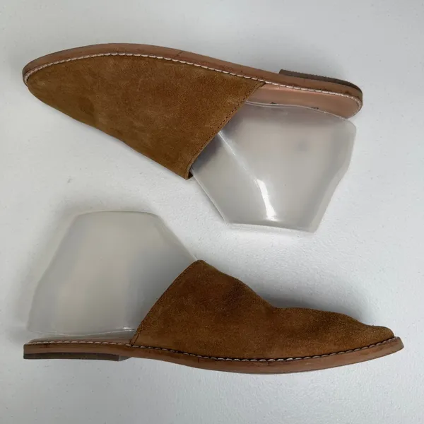 Free People 37 US 7 Coronada Mules Suede Tan Slip On Flat Minimalist Boho Chic - Image 3