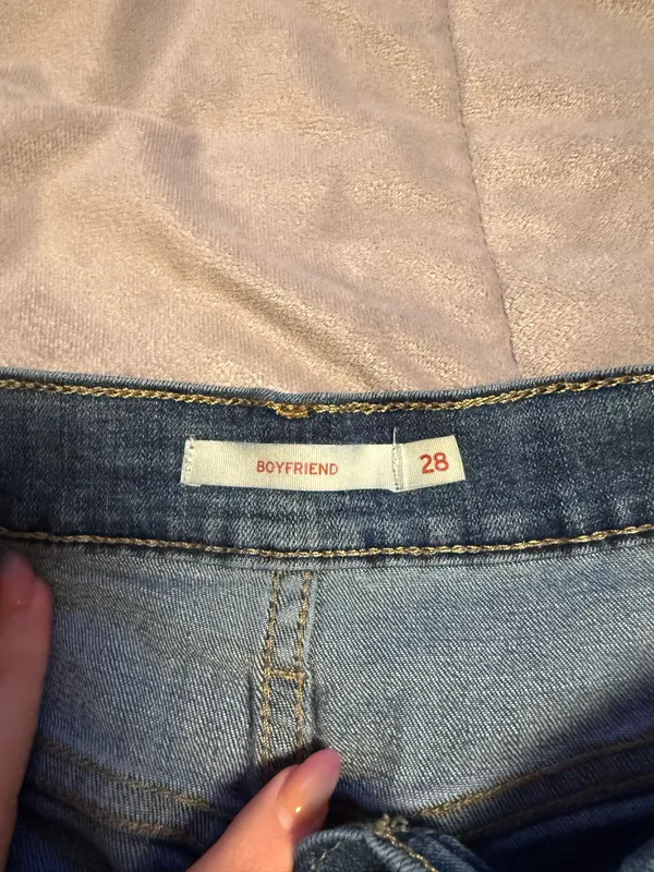 Levi’s Women’s Denim Blue Jeans - Image 4