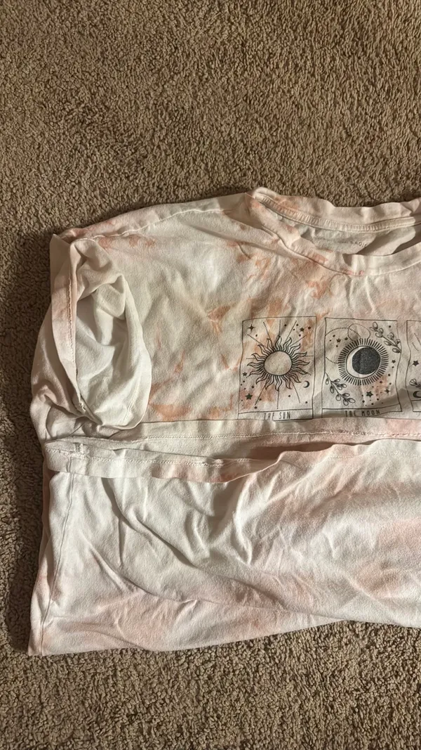 American Eagle Oversized Graphic Tee - Image 7