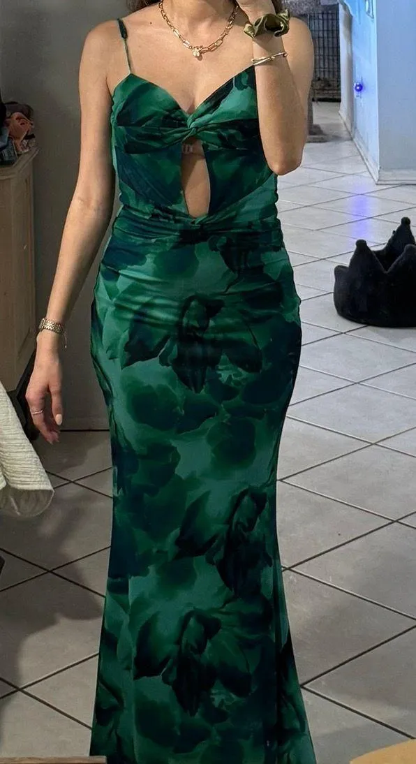 Runaway The Label Marlini Maxi Dress - Green Floral - Image 3