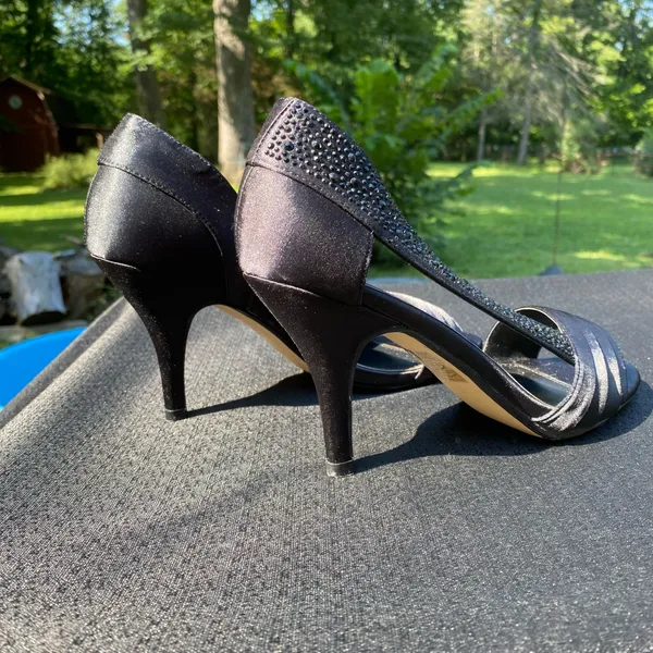 ✨🖤 Lady Couture Size 39 / 8.5 Black Satin D’Orsay “Sharp” Rhinestone Crystal Heels 🖤✨ - Image 12