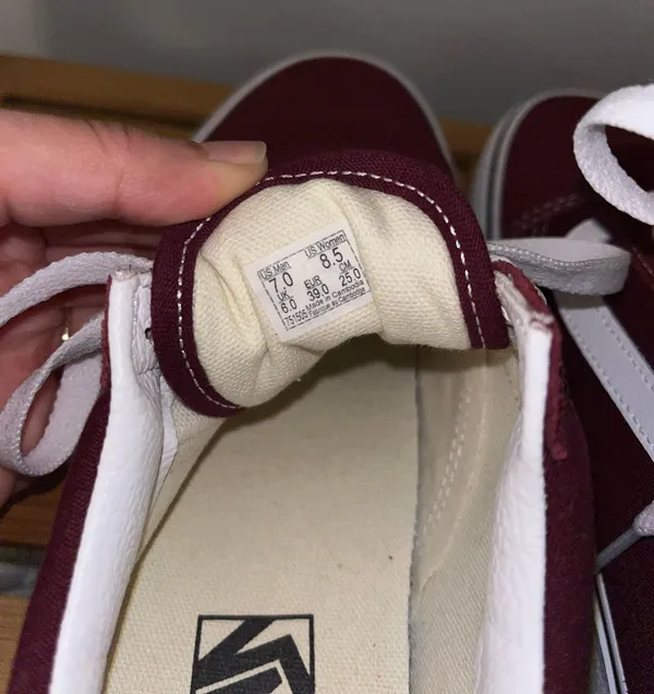 Vans Old Skool Shoes - Maroon - Image 5